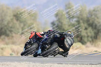 media/Oct-04-2025-CVMA (Sat) [[408bcdd6e4]]/Race 13-Amateur Supersport Open/